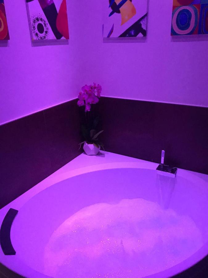 B&B In Centro Storico ซาแลร์โน ภายนอก รูปภาพ