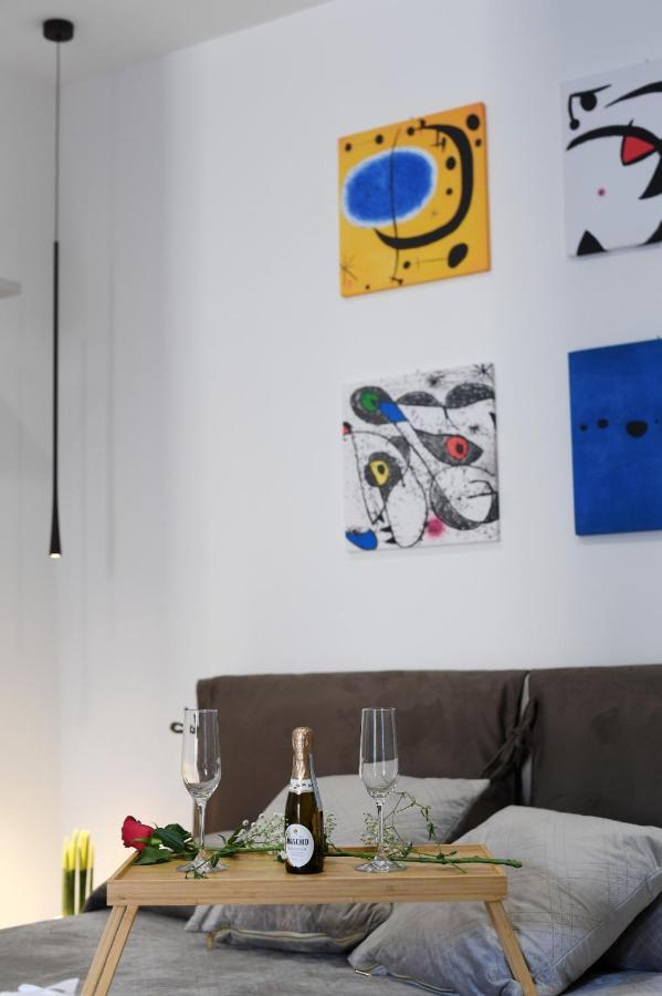 B&B In Centro Storico ซาแลร์โน ภายนอก รูปภาพ